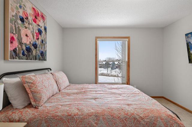 10025 Toledo Drive N, Brooklyn Park, MN 55443