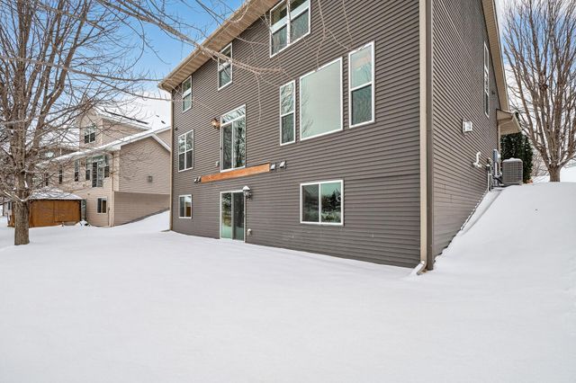 10025 Toledo Drive N, Brooklyn Park, MN 55443