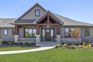 8289 52nd Street, Alto, MI 49302