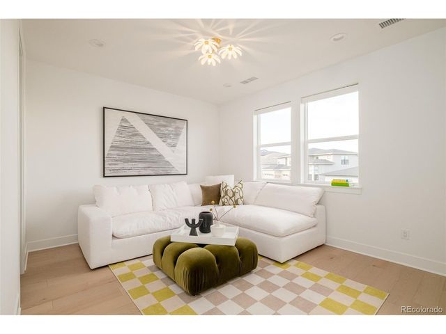 1158 Brotherton Pt, Castle Rock, CO 80104