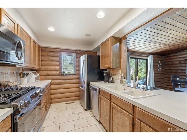 35733 Whispering Pne, Elizabeth, CO 80107