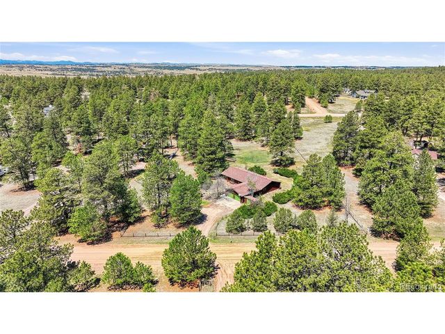 35733 Whispering Pne, Elizabeth, CO 80107