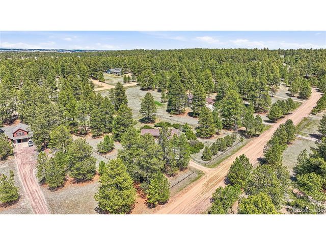 35733 Whispering Pne, Elizabeth, CO 80107