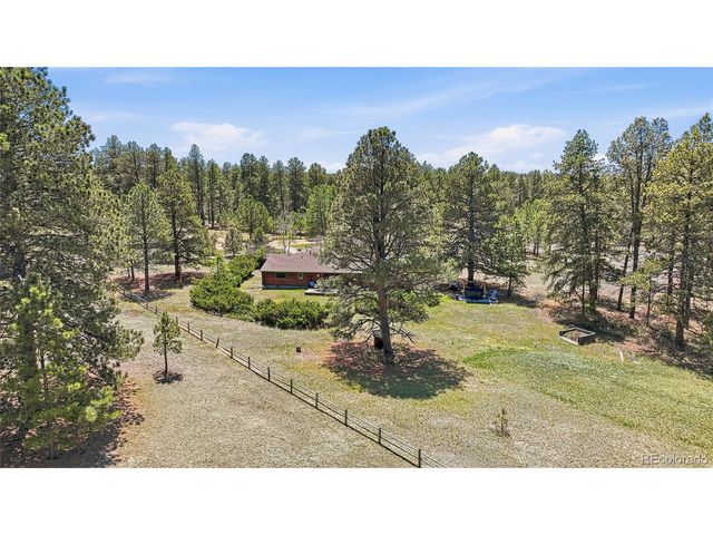 35733 Whispering Pne, Elizabeth, CO 80107