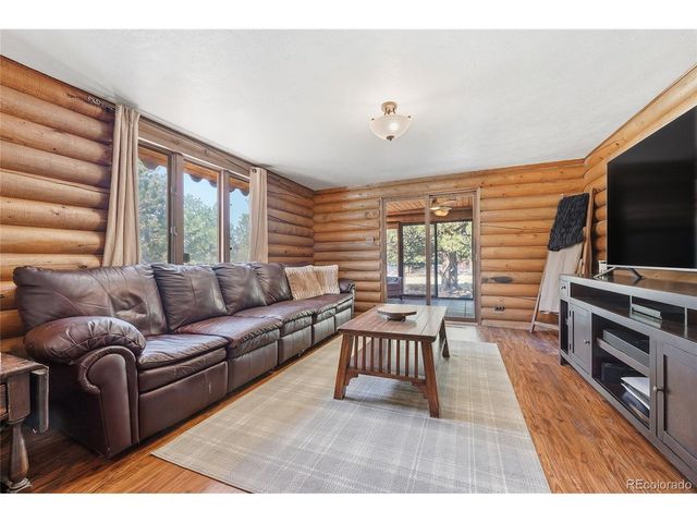 35733 Whispering Pne, Elizabeth, CO 80107