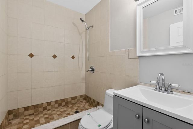 724 OAKLANDO DRIVE, Altamonte Springs, FL 32714