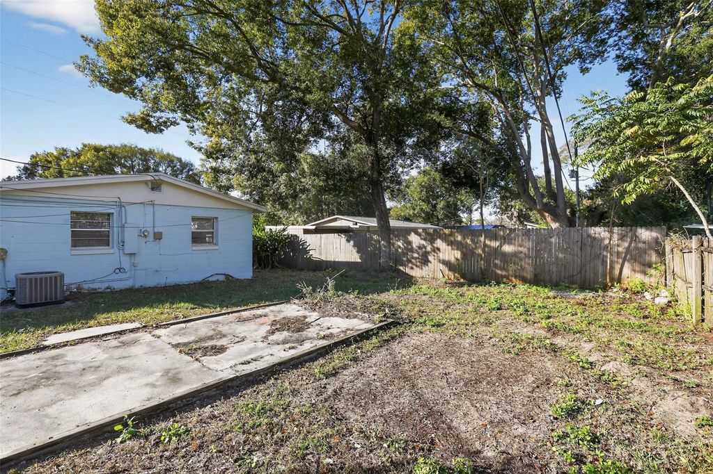 Image 28 of property listing at 724 OAKLANDO DRIVE, Altamonte Springs, FL 32714