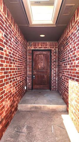 13705 Oxford Drive, Edmond, OK 73013