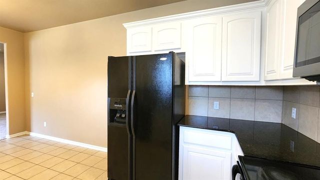 13705 Oxford Drive, Edmond, OK 73013