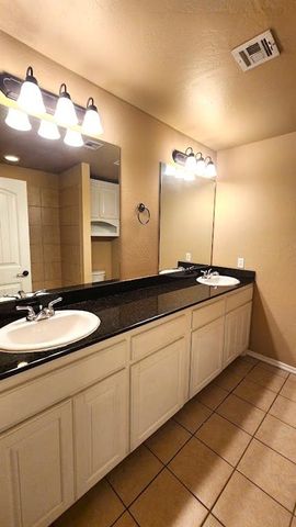 13705 Oxford Drive, Edmond, OK 73013