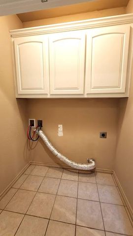 13705 Oxford Drive, Edmond, OK 73013