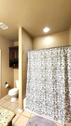 13705 Oxford Drive, Edmond, OK 73013