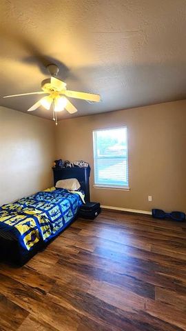 13705 Oxford Drive, Edmond, OK 73013