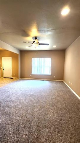 13705 Oxford Drive, Edmond, OK 73013