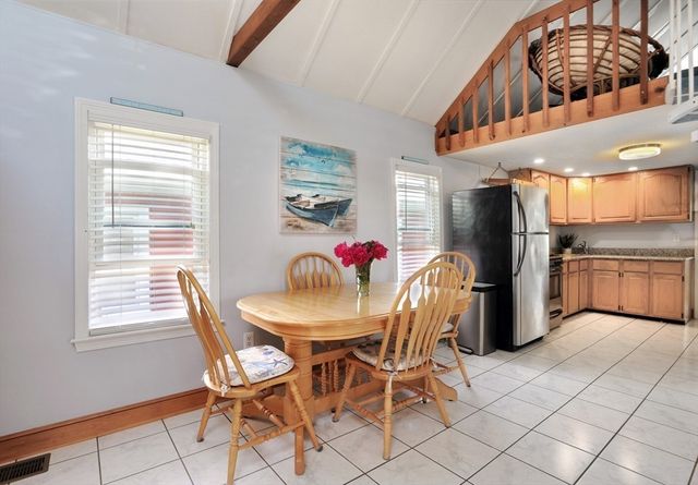 20 Hillside Rd, Hull, MA 02045