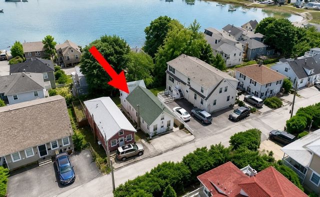 20 Hillside Rd, Hull, MA 02045
