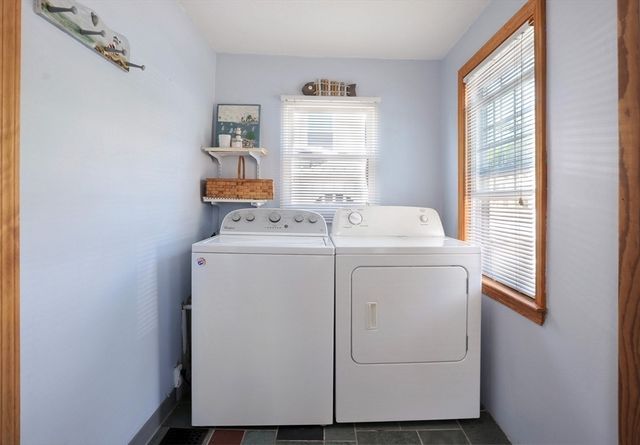 20 Hillside Rd, Hull, MA 02045