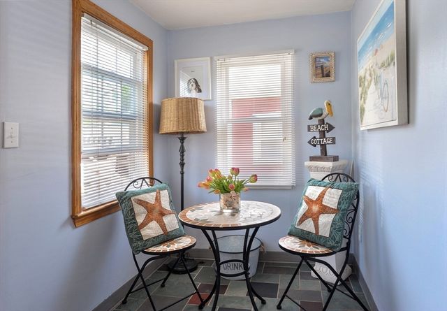 20 Hillside Rd, Hull, MA 02045