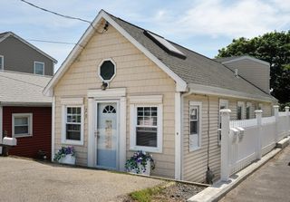 20 Hillside Rd, Hull, MA 02045