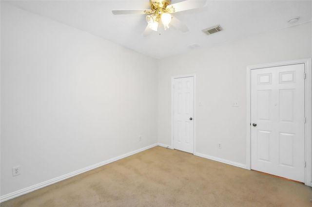 10 E Artist Grove Circle, The Woodlands, TX 77382