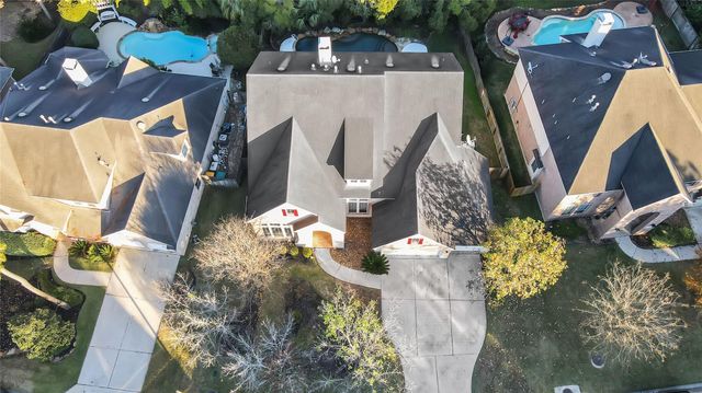 10 E Artist Grove Circle, The Woodlands, TX 77382