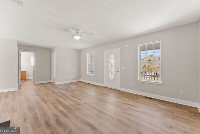 137 Sherrell Drive, Cleveland, GA 30528