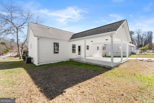 137 Sherrell Drive, Cleveland, GA 30528