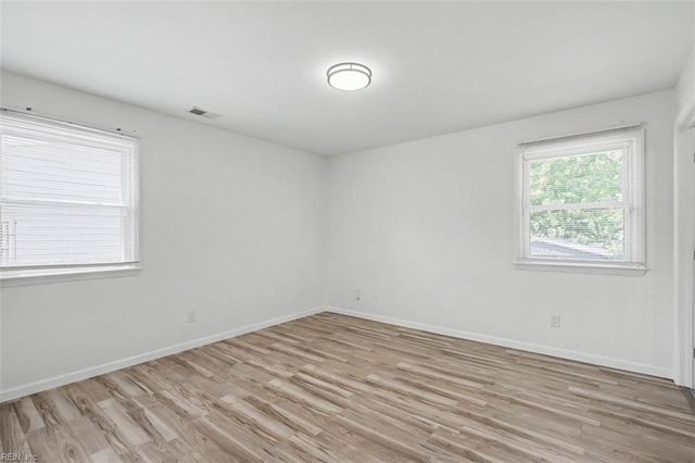 815 Pine Harbor DR, Norfolk, VA 23502