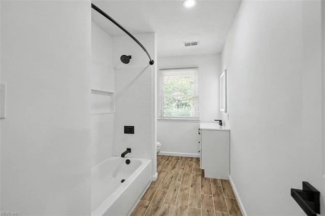 815 Pine Harbor DR, Norfolk, VA 23502