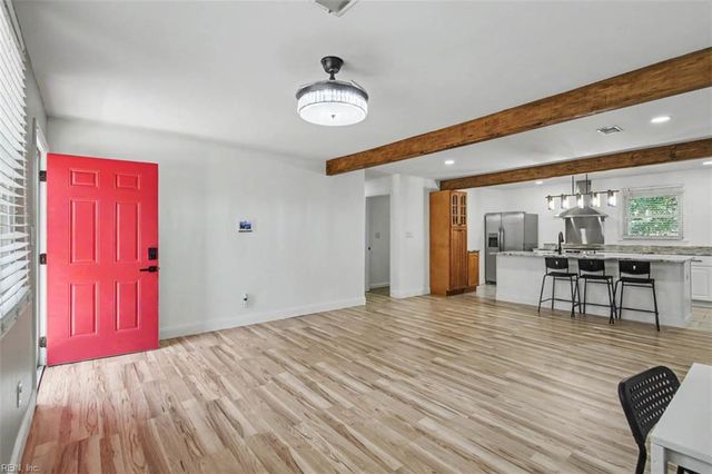 815 Pine Harbor DR, Norfolk, VA 23502