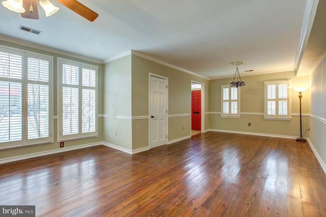 1022 ORONOCO, Alexandria, VA 22314