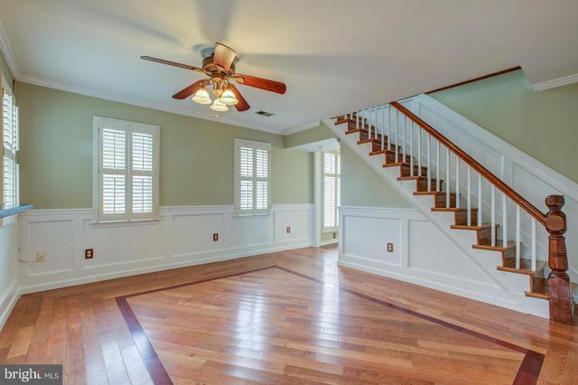 1022 ORONOCO, Alexandria, VA 22314