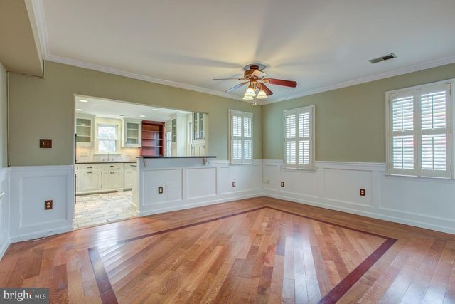 1022 ORONOCO, Alexandria, VA 22314