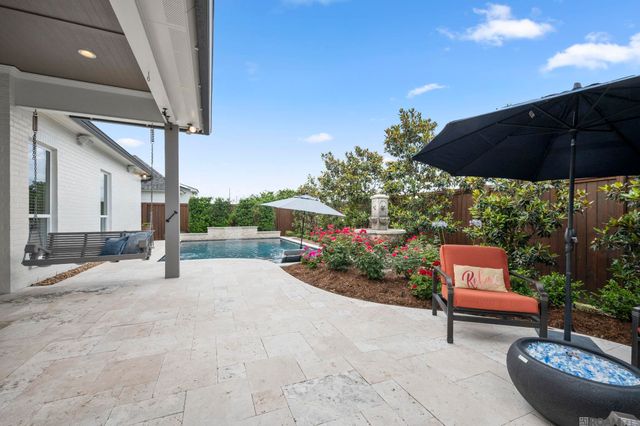 38185 Meadow Rue Dr, Prairieville, LA 70769