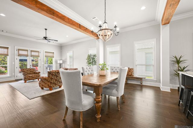 38185 Meadow Rue Dr, Prairieville, LA 70769