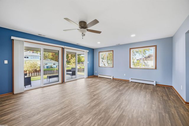 2037 W Park Drive, Algonac, MI 48001