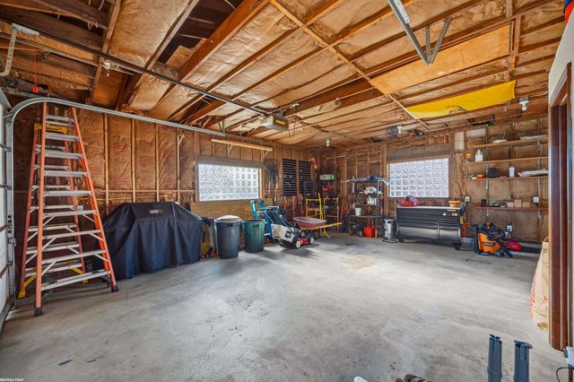 2037 W Park Drive, Algonac, MI 48001