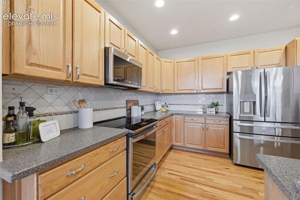 Image 11 of property listing at 249 Homeland Court, Colorado Springs, CO 80921