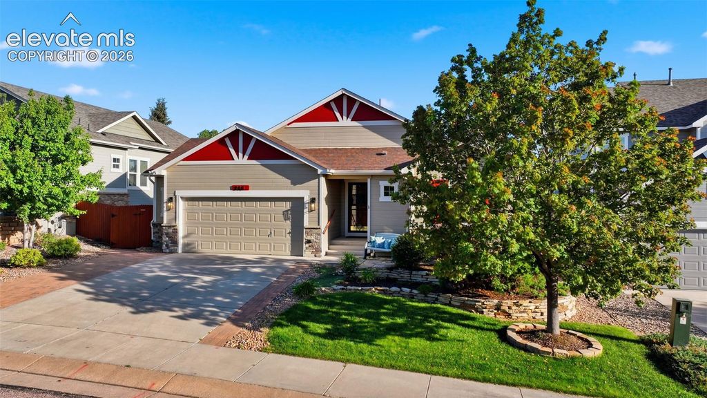 Image 2 of property listing at 249 Homeland Court, Colorado Springs, CO 80921