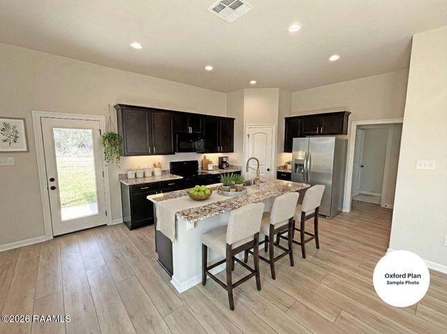 209 Nandina Drive, Scott, LA 70583