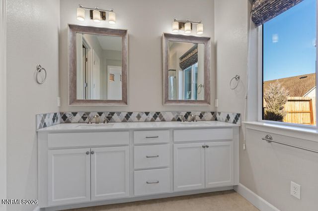 2221 Paint Horse Drive, Reno, NV 89521