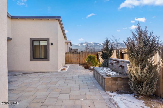 2221 Paint Horse Drive, Reno, NV 89521