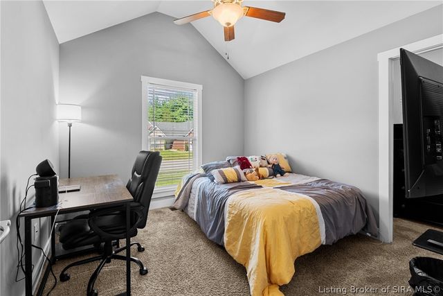 5609 Buckthorne Drive, Jeffersonville, IN 47130