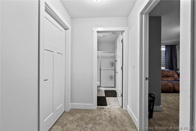 5609 Buckthorne Drive, Jeffersonville, IN 47130