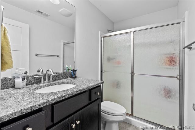 5609 Buckthorne Drive, Jeffersonville, IN 47130