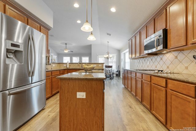 8923 Black Forest, Helotes, TX 78023