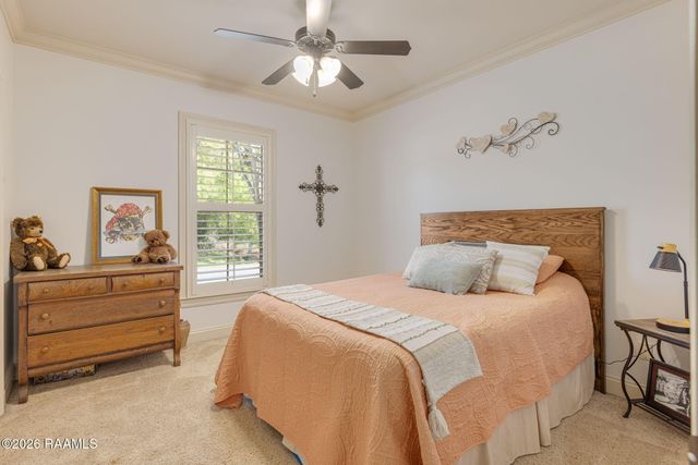 201 Dustin Circle, Broussard, LA 70518