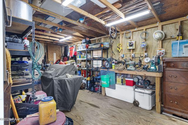 201 Dustin Circle, Broussard, LA 70518