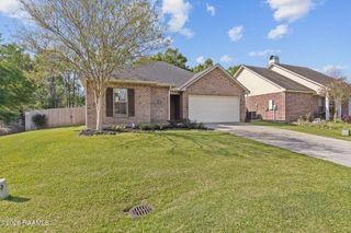 201 Dustin Circle, Broussard, LA 70518