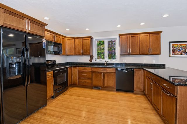 54 Lower Gore Road, Webster, MA 01570